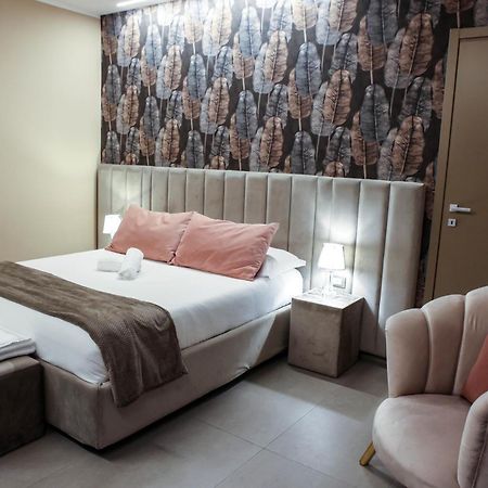 B&B Suites&Rooms Piazza Dei Martiri Catania Eksteriør bilde