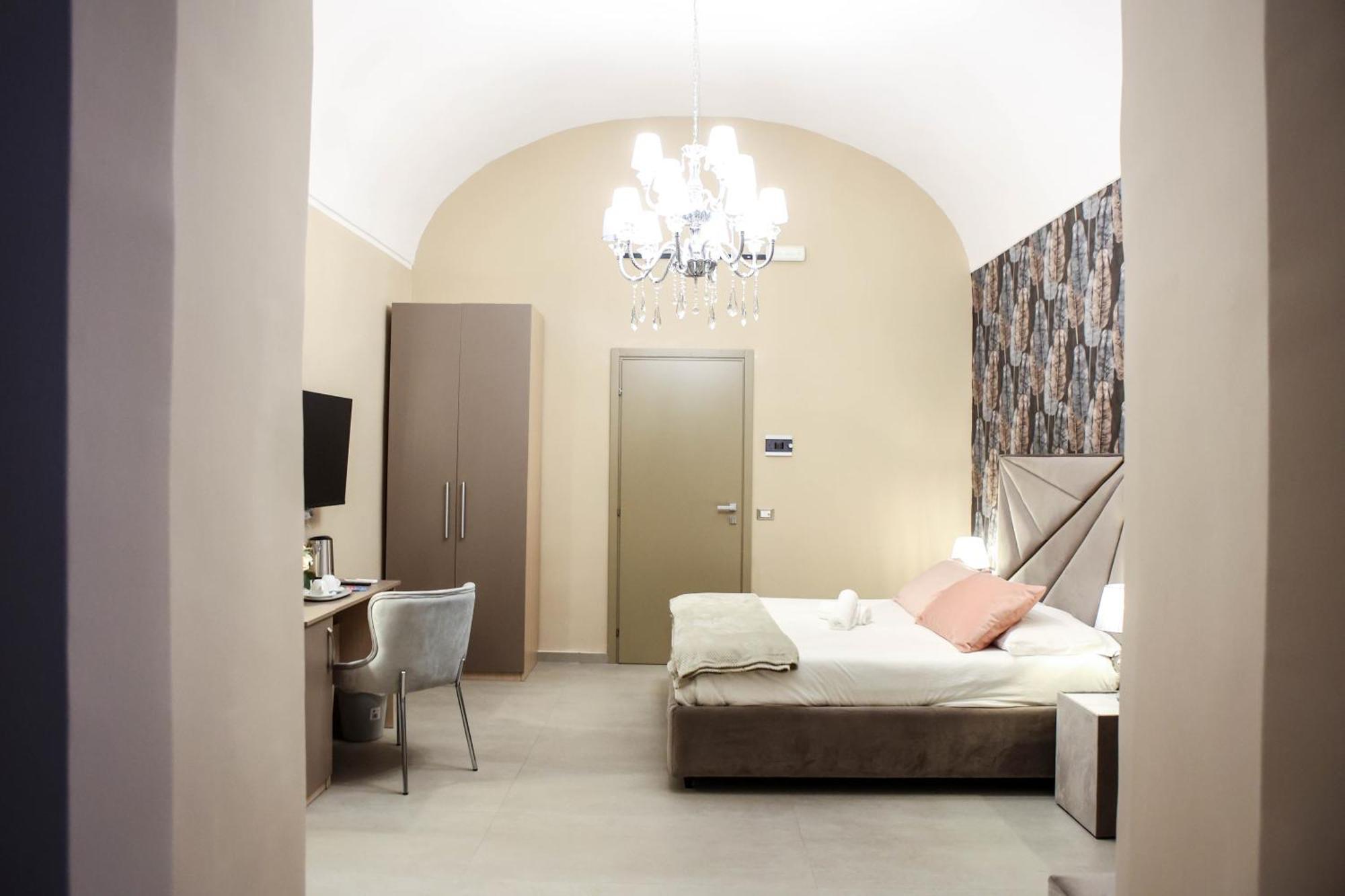 B&B Suites&Rooms Piazza Dei Martiri Catania Eksteriør bilde