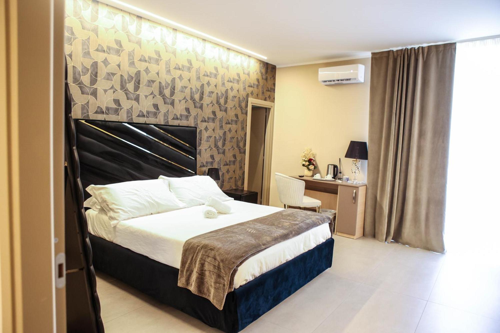 B&B Suites&Rooms Piazza Dei Martiri Catania Eksteriør bilde